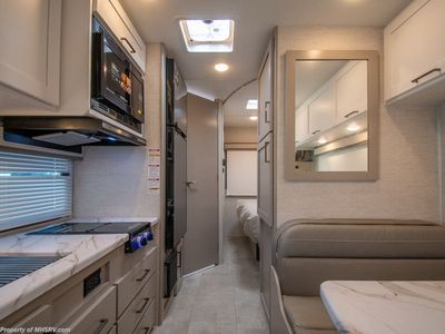 2026 Thor Motor Coach Quantum - Photo 20