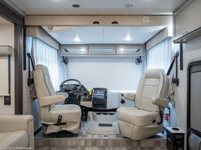 2026 Thor Motor Coach Luminate - Photo 4