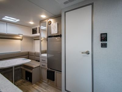 2026 Thor Motor Coach Four Winds - Photo 8