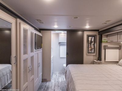 2026 Thor Motor Coach Inception HD - Photo 32