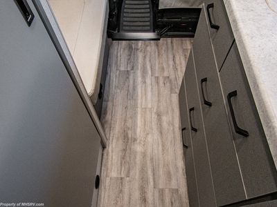 2026 Thor Motor Coach Talavera — photo 18 view