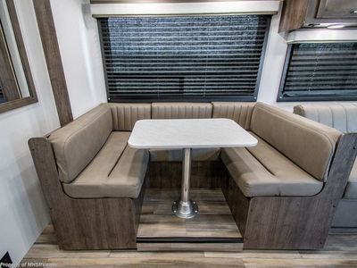 2026 Entegra Coach Odyssey SE — photo 10 view