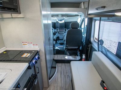 2026 Thor Motor Coach Rize - Photo 2