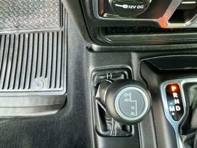 2023 Jeep Gladiator - Photo 12