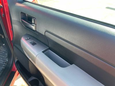 2012 Toyota Tundra 4WD Truck - Photo 21