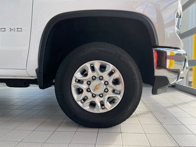 2024 Chevrolet Silverado 2500HD - Photo 10