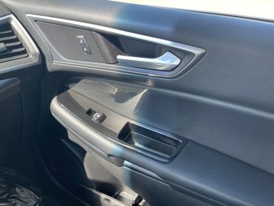 2017 Ford Edge - Photo 21