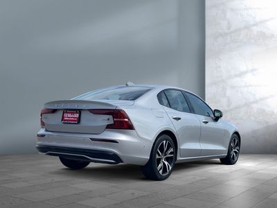 2024 Volvo S60 - Photo 6