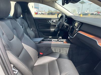 2024 Volvo S60 - Photo 15