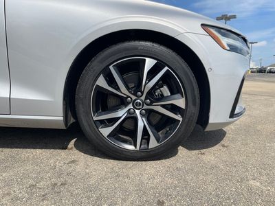 2024 Volvo S60 - Photo 16