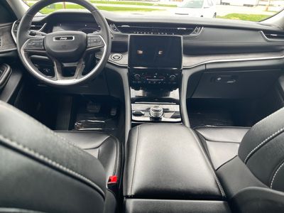 2023 Jeep Grand Cherokee - Photo 12
