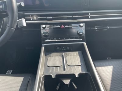 2026 Hyundai Santa Fe — photo 13 view