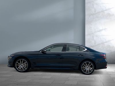 2025 Genesis G70 - Photo 3