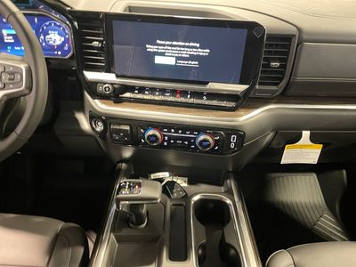 2026 Chevrolet Silverado 1500 - Photo 13
