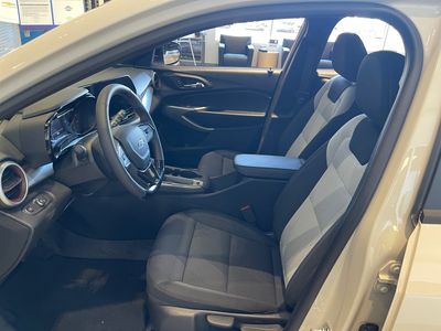 2026 Chevrolet Trax - Photo 9