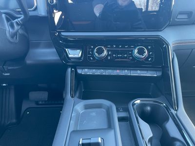 2026 GMC Sierra 2500HD - Photo 13