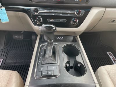 2016 Kia Sedona - Photo 13