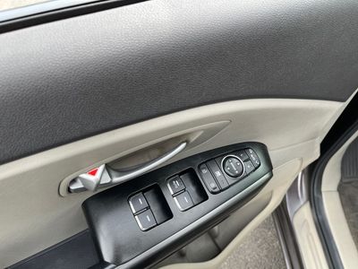 2016 Kia Sedona - Photo 20