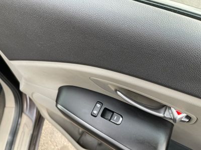 2016 Kia Sedona - Photo 21