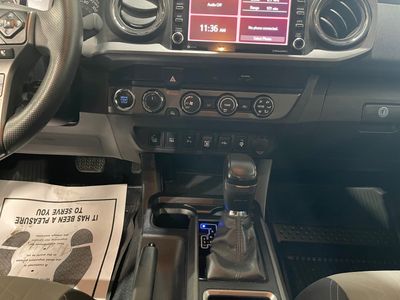 2020 Toyota Tacoma - Photo 13