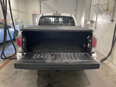 2020 Toyota Tacoma - Photo 17