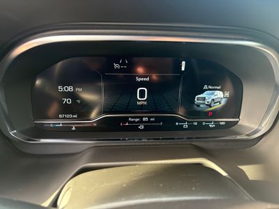 2024 GMC Yukon XL - Photo 7