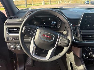 2024 GMC Yukon XL - Photo 14