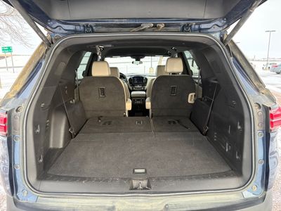 2022 Chevrolet Traverse - Photo 11