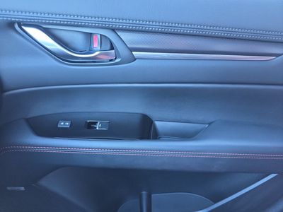 2025 Mazda CX-5 — photo 21 view