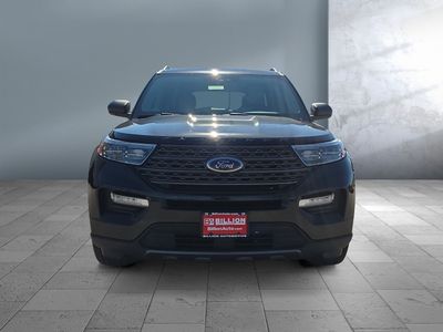 2021 Ford Explorer — side profile view