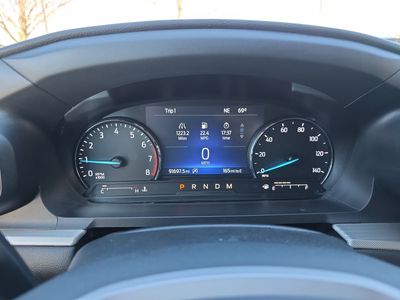 2021 Ford Explorer — photo 10 view