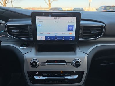 2021 Ford Explorer — photo 11 view