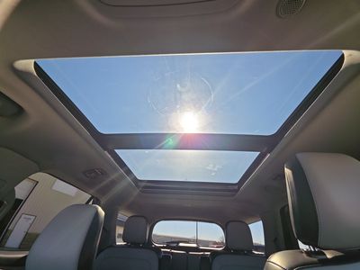 2021 Ford Explorer — photo 24 view