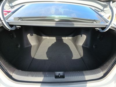 2023 Honda Accord Hybrid — photo 17 view
