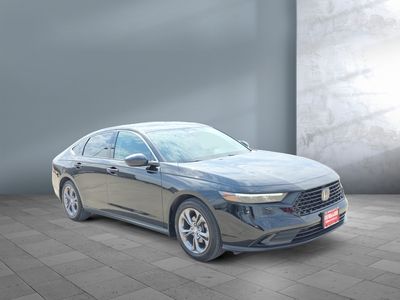 2023 Honda Accord Sedan — photo 8 view