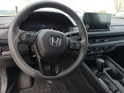 2023 Honda Accord Sedan — photo 12 view