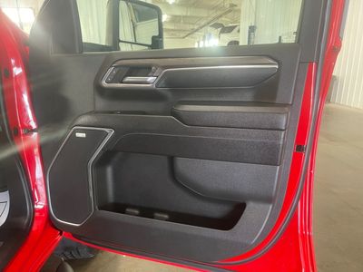 2024 Chevrolet Silverado 3500HD - Photo 21