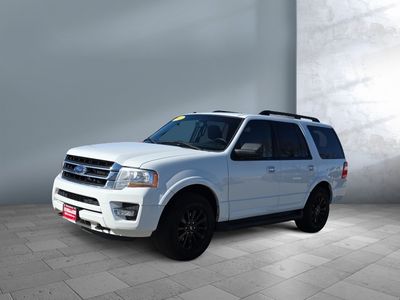 2017 Ford Expedition — front three-quarter view