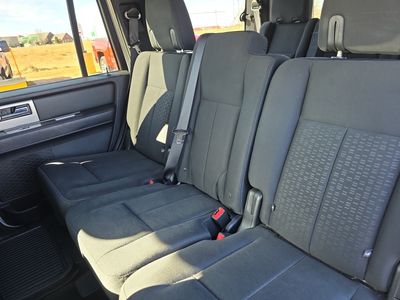 2017 Ford Expedition — photo 18 view