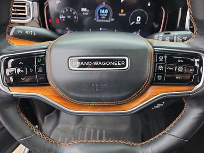 2022 Jeep Grand Wagoneer - Photo 19
