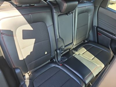 2025 Ford Escape - Photo 14