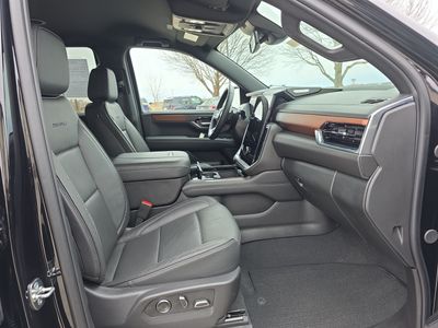 2025 GMC Yukon — photo 15 view