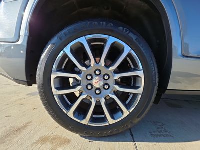 2022 GMC Acadia — photo 16 view