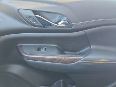 2022 GMC Acadia — photo 21 view