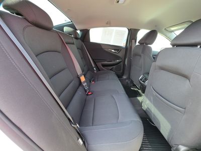 2024 Chevrolet Malibu — photo 14 view
