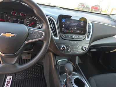 2024 Chevrolet Malibu - Photo 13