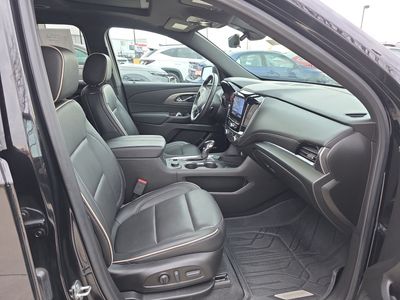 2022 Chevrolet Traverse - Photo 15