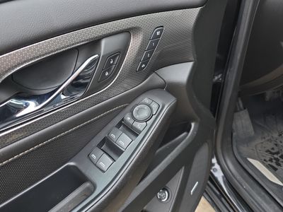 2022 Chevrolet Traverse - Photo 20