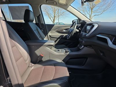2023 GMC Terrain - Photo 15