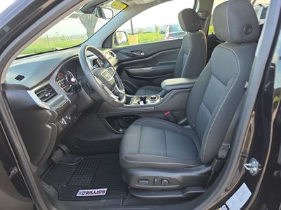 2022 GMC Acadia - Photo 9